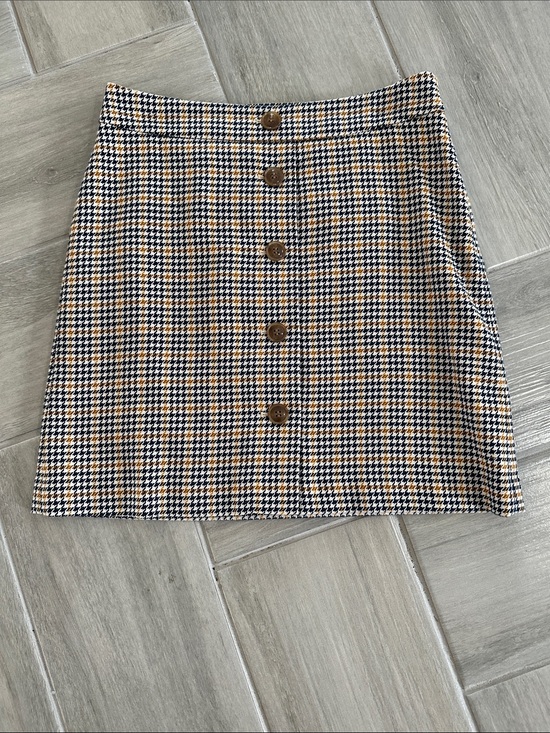 Ann Taylor Dresses & Skirts - Ann Taylor Houndstooth Button-Front Mini Skirt - Black, White, Tan